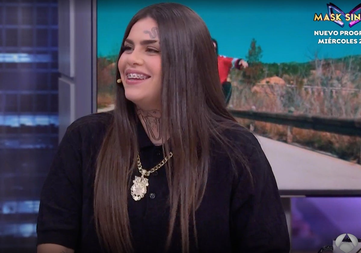 La cantante Ptazeta en su primera visita a 'El Hormiguero'