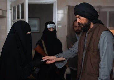 Crítica de 'Raqa' (***): Espionaje, intriga, acción y terrorismo yihadista