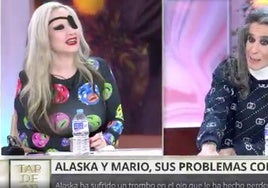 El momento «matrimoniadas» de Alaska y Mario Vaquerizo en directo: «Te pido perdón, cariño, porque…»