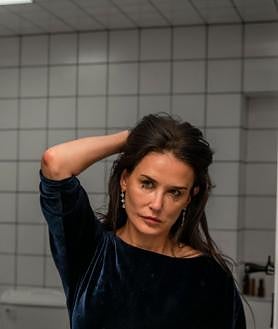 Imagen secundaria 2 - Mikey Madison y Mark Eydelshteyn, protagonistas de 'Anora' (ya estrenada) / Timothée Chalamet es Bob Dylan en 'Complete Unknown' (estreno en febrero) Demi Moore en 'La sustancia' (ya estrenada)