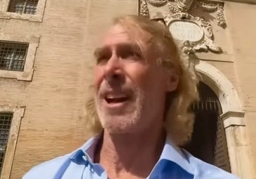 El director de 'Transformers', Michael Bay, afirma haber sido detenido por colarse en el Vaticano