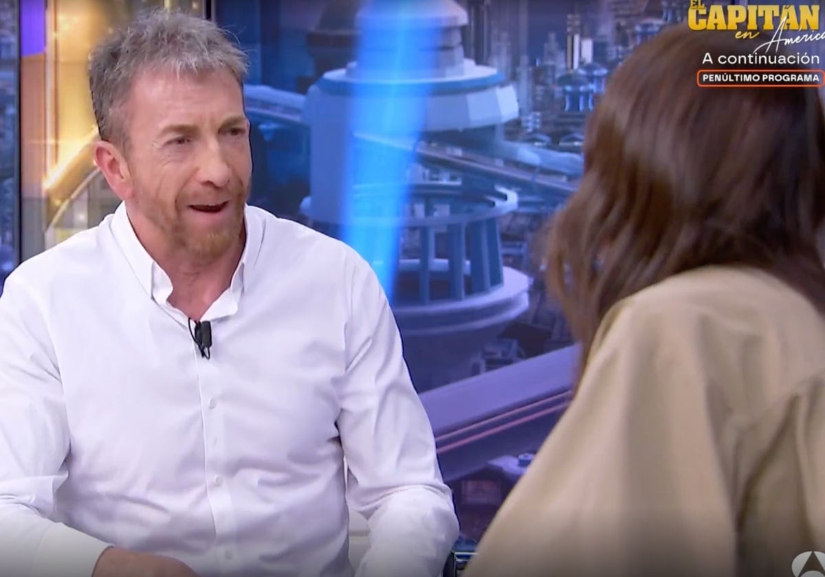 Pablo Motos con Paz Padilla en 'El Hormiguero'