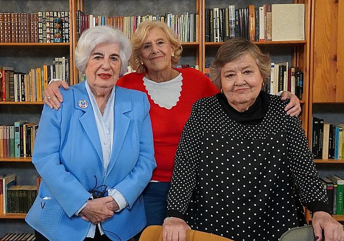 Paca Sauquillo, Manuela Carmena y Cristina Almeida