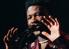 Esta es la letra y vídeo de 'C'est la vie', canción de Países Bajos para Eurovisión y qué significa