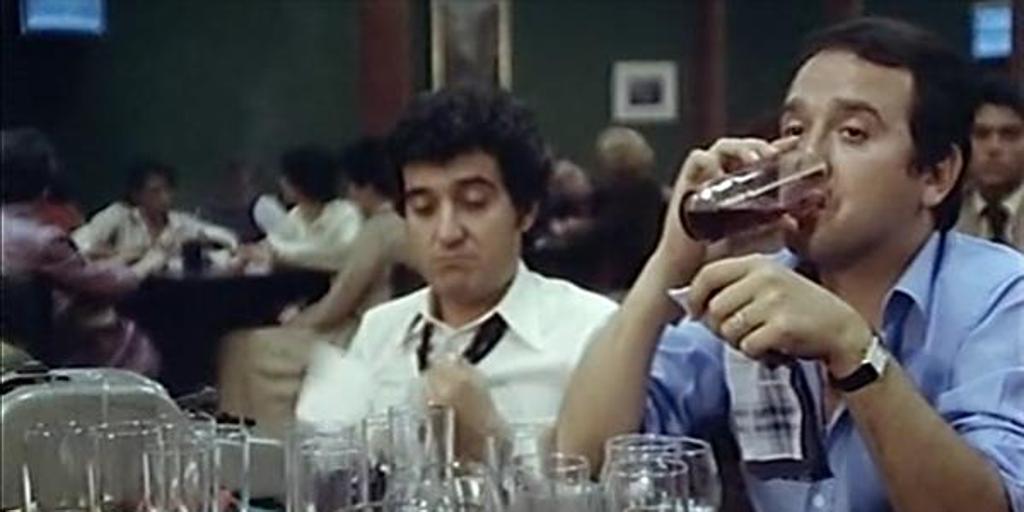 De 'los bingueros' a '¡que vienen los socialistas! : mariano ozores a través de cinco de sus películas más populares