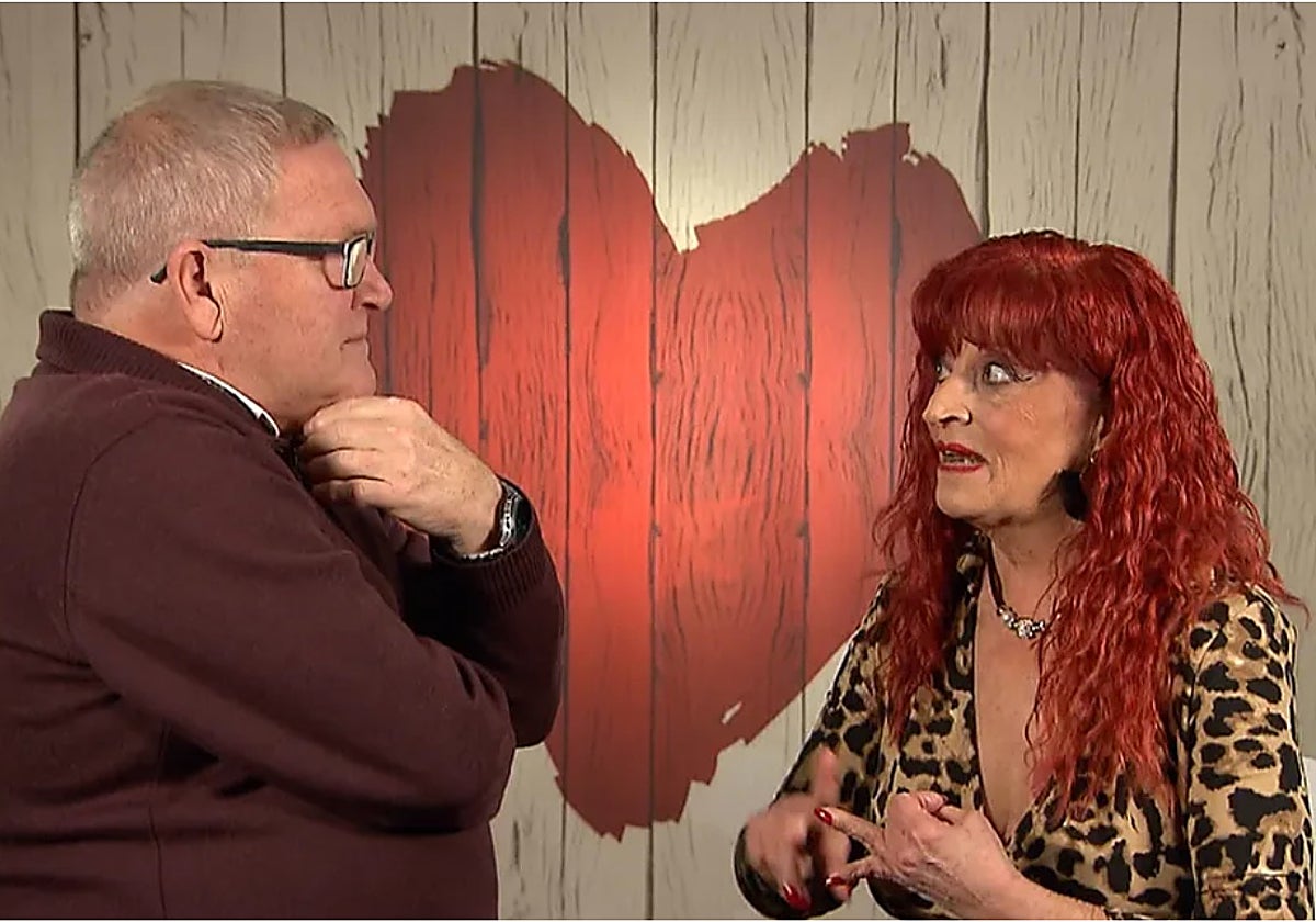 Isabel se plantó en 'First Dates' al conocer cuál era la ideología de su cita.