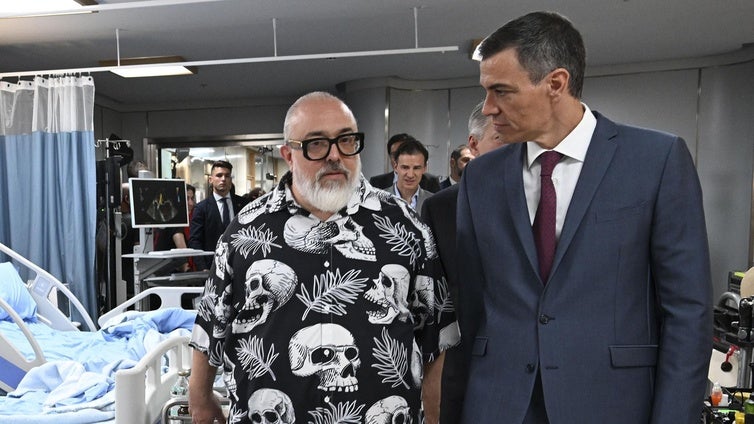 Pedro Sánchez se apunta a la fiesta de Netflix, que anuncia mil millones de inversión en España hasta 2028