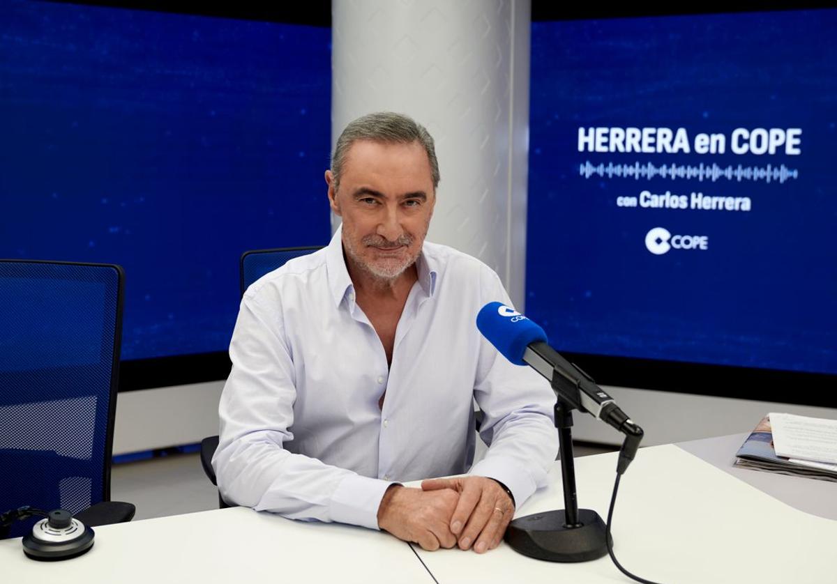 Carlos Herrera renueva con COPE para la próxima temporada