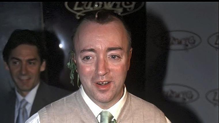 Un vidente de hortalizas, un ladrillo en un bolso y un éxito nacional: la historia nunca olvidada de los &#039;frikis&#039; de &#039;Superestar&#039;