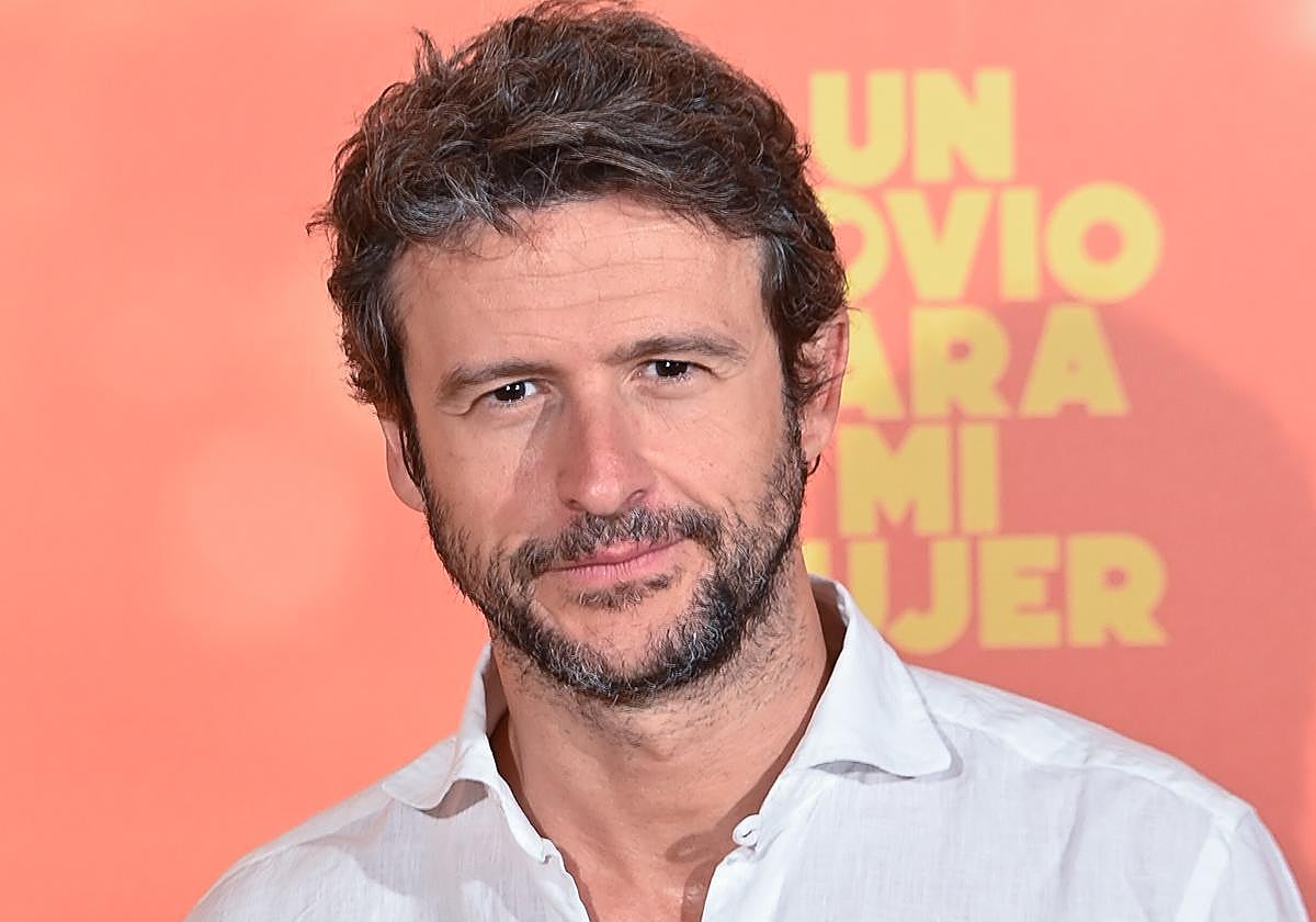 La vida personal de Diego Martín, actor protagonista de la serie 'Sin gluten' de TVE: mujer, hijos y el asesinato de su tío