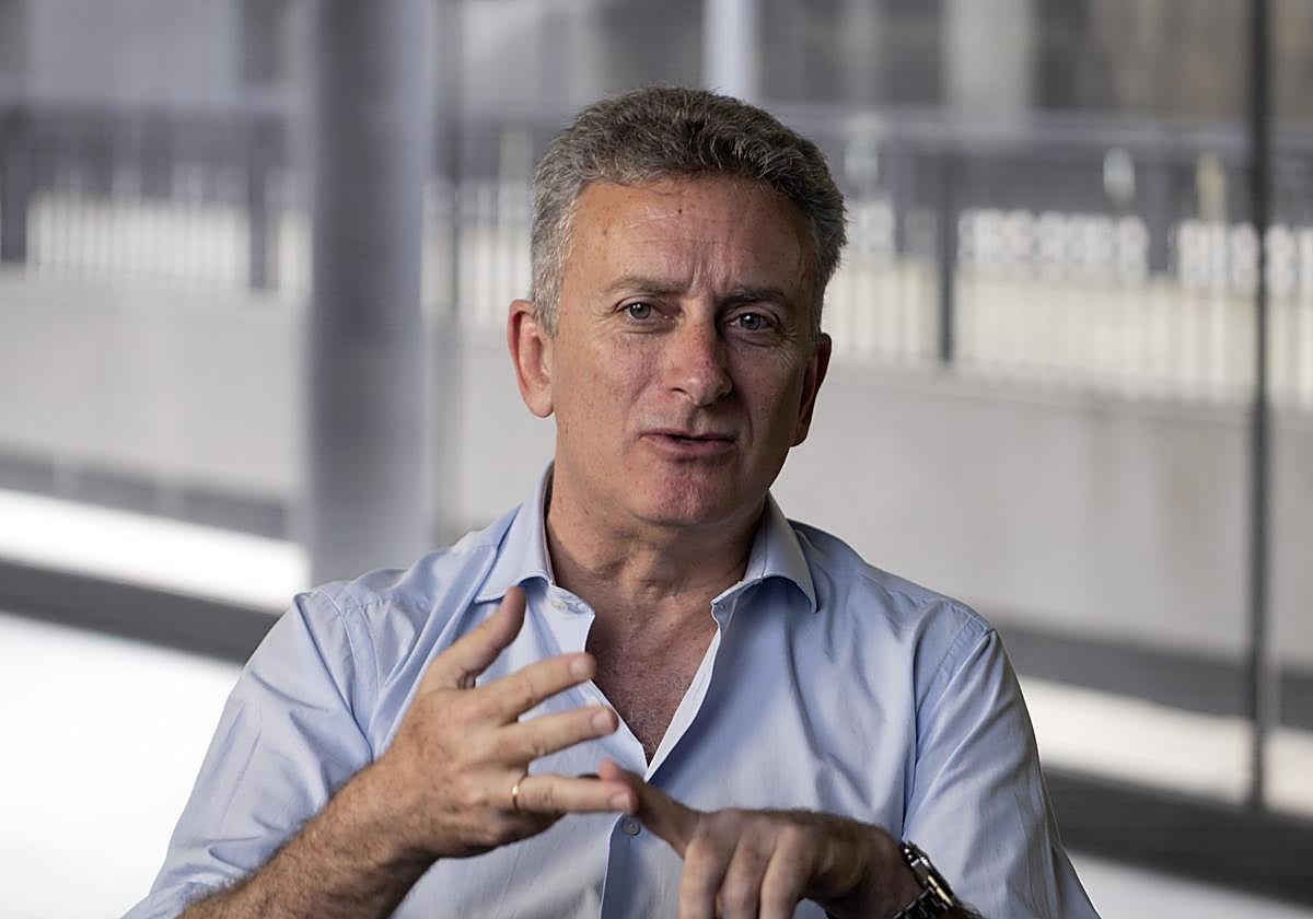 Alejandro Agag revela la &#039;operación&#039; que se le encargó durante la visita de los Clinton a España en el gobierno de Aznar: «Fue un éxito»