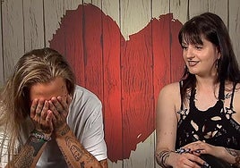 Una soltera rechaza a su cita de 'First Dates' por ser católico: «Me echa para atrás que creas en Jesucristo»