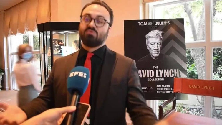 Subastan por 195.000 dólares un conjunto de guiones inacabados del legendario David Lynch