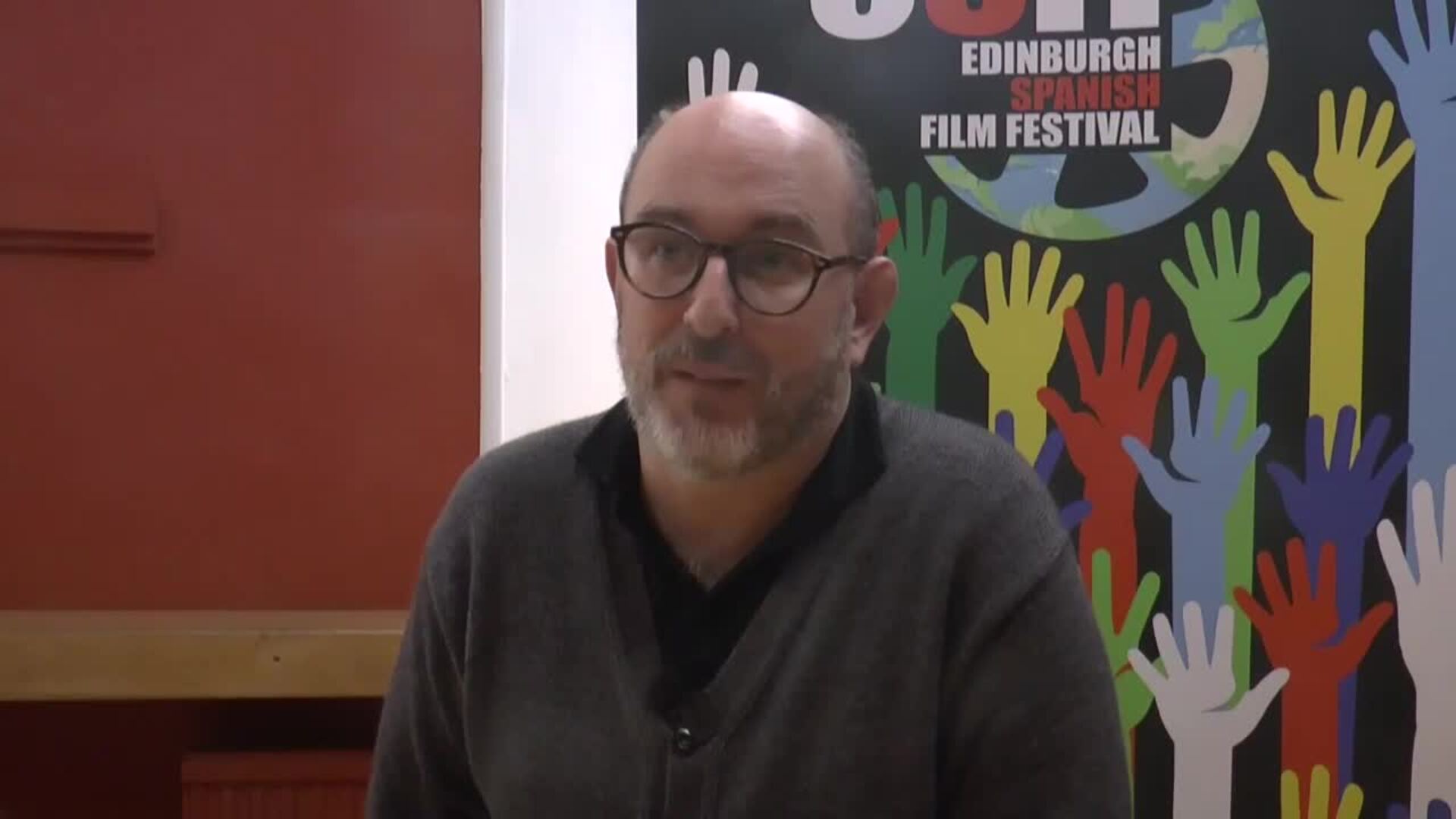 Borja Cobeaga sobre &quot;Los aitas&quot;: &quot;Habla de un cambio social que todos podemos reconocer&quot;