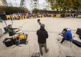 Jazz, títeres, cuentos y magia en el programa «Cultura en Parques» este domingo 12 de marzo en Sevilla