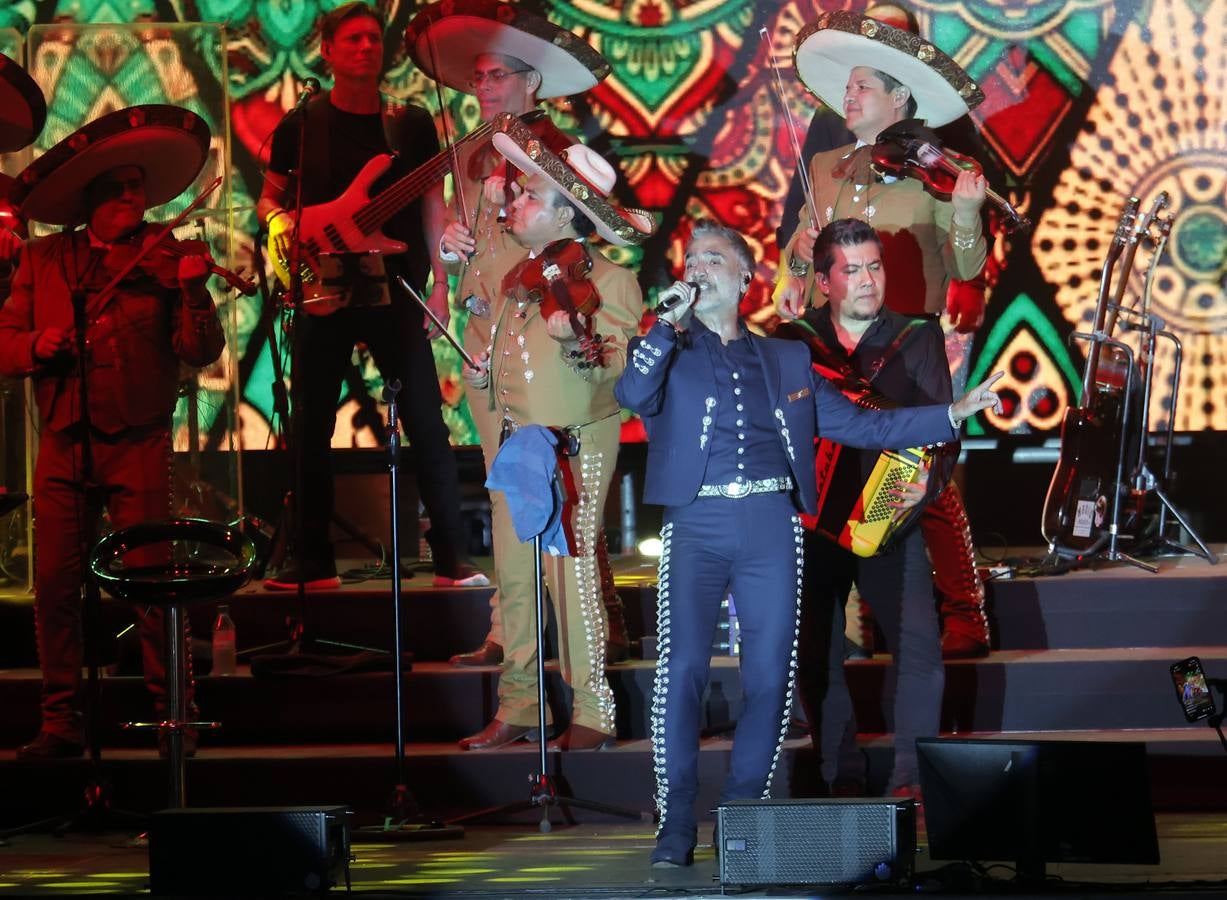 Concierto de Alejandro Fernández en Sevilla