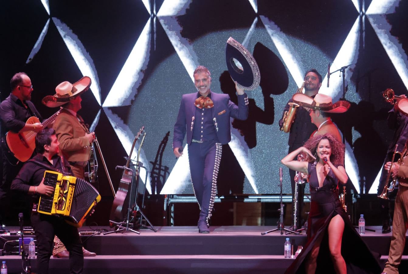 Concierto de Alejandro Fernández en Sevilla