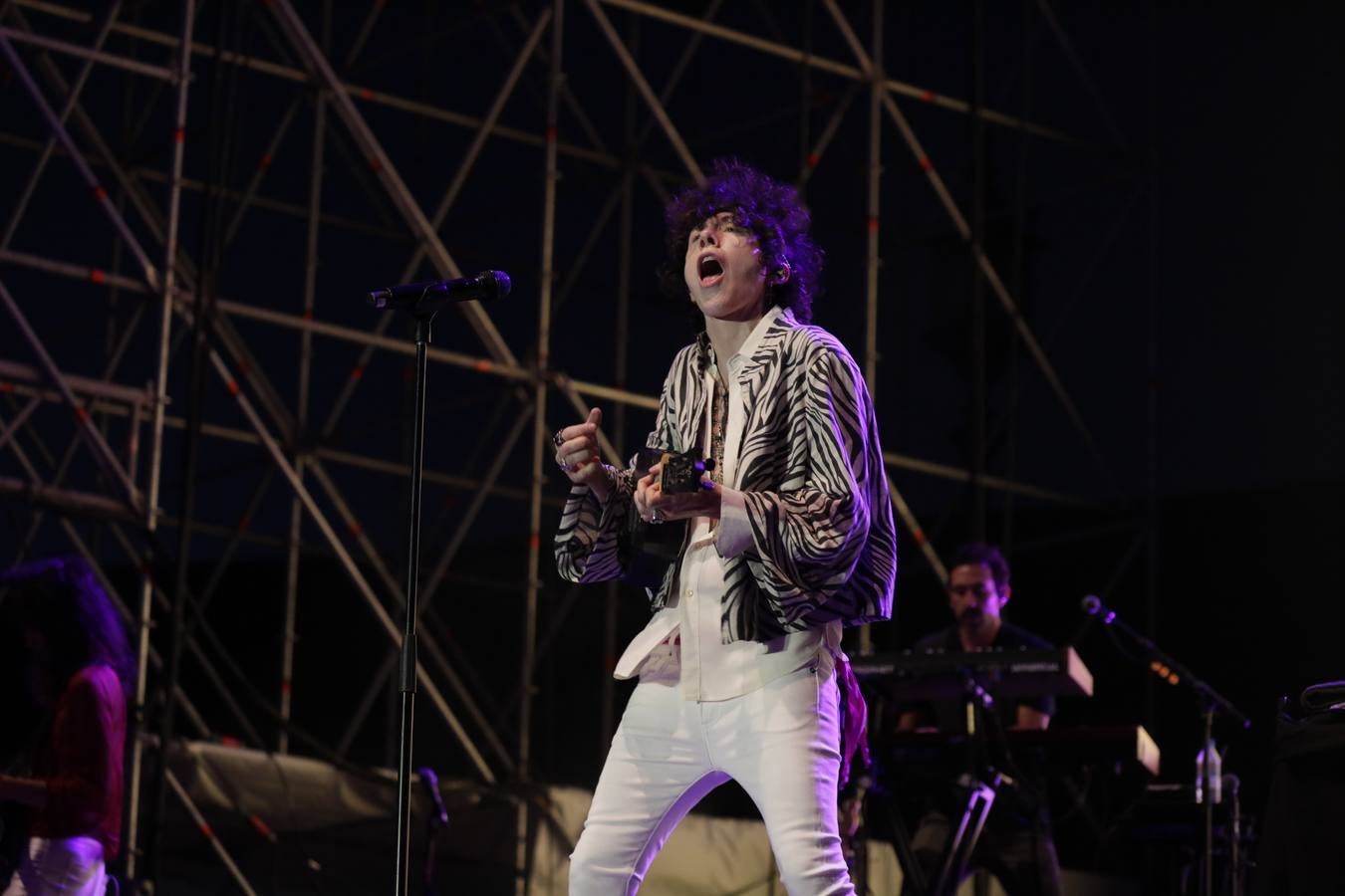 Laura Pergolizzi durante su concierto en el Icónica Sevilla Fest