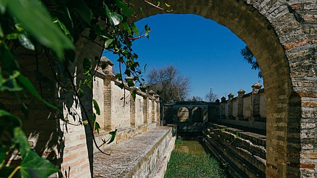 El recinto histórico de los baños romanos de La Luisiana acoge durante todo el verano un completo programa de actos culturales