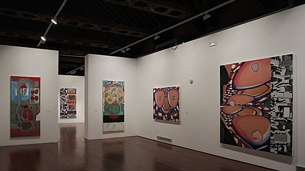 La obra del artista sevillano Luis Gordillo está expuesta en el espacio Santa Clara de Sevilla