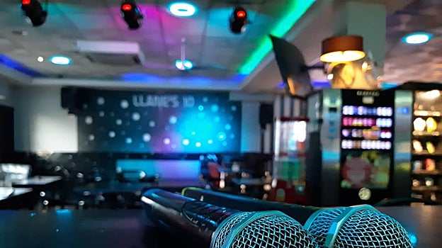 Escenario del karaoke