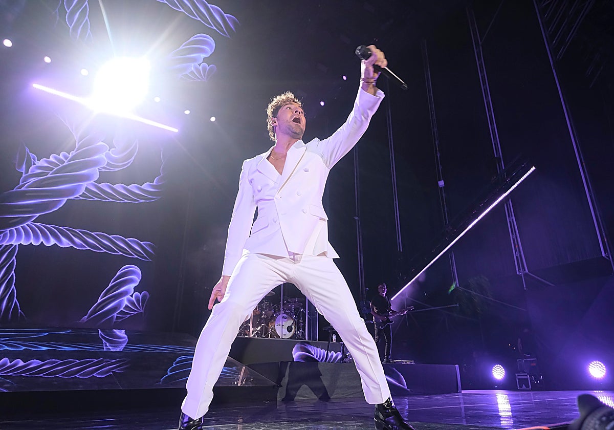 David Bisbal, durante su concierto de anoche en Sevilla