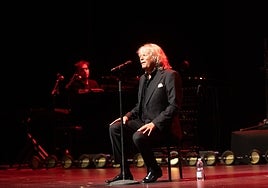 Concierto de José Mercé en Sevilla: la introspección no siempre eriza la piel
