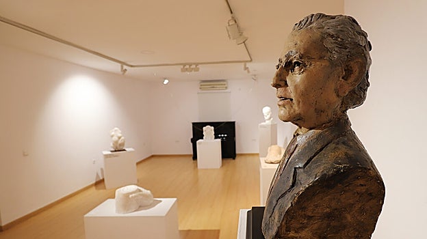 Los amantes de la escultura tienen una cita en la Fundación Cultura Andaluza de Sevilla