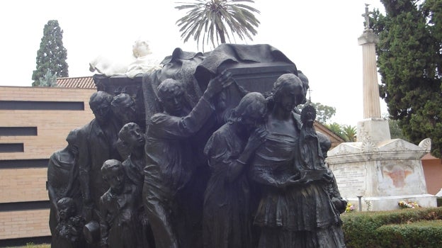 Engranajes Culturales propone una completa visita al cementerio de la mano de Don Juan Tenorio