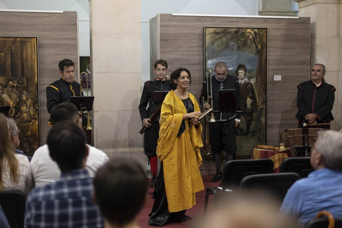 Diferentes momentos de la inauguración de la exposición 