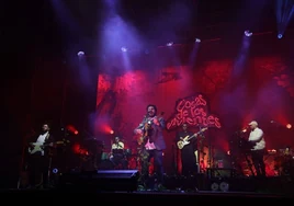 En imágenes, El Kanka cierra su gira con un espectacular concierto en Sevilla