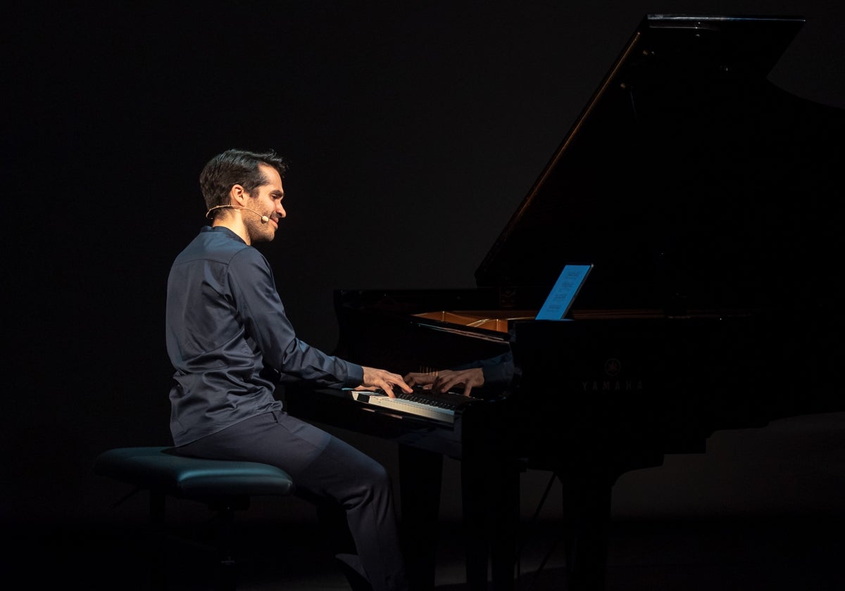 Juan Pérez Floristán durante el concierto que ha ofrecido este miércoles en Espacio Turina