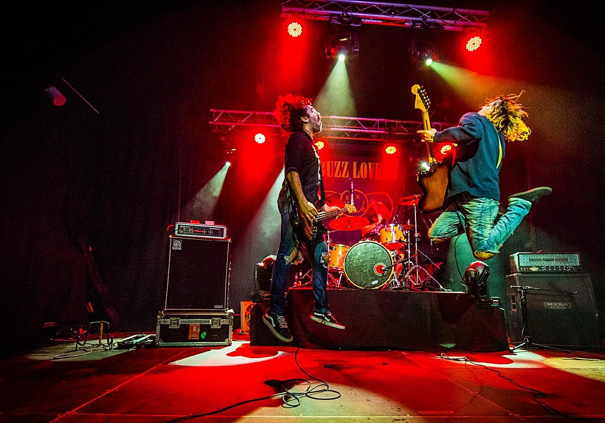 El grupo tributo a Nirvana, The Buzz Lovers, en un momento de su actuación