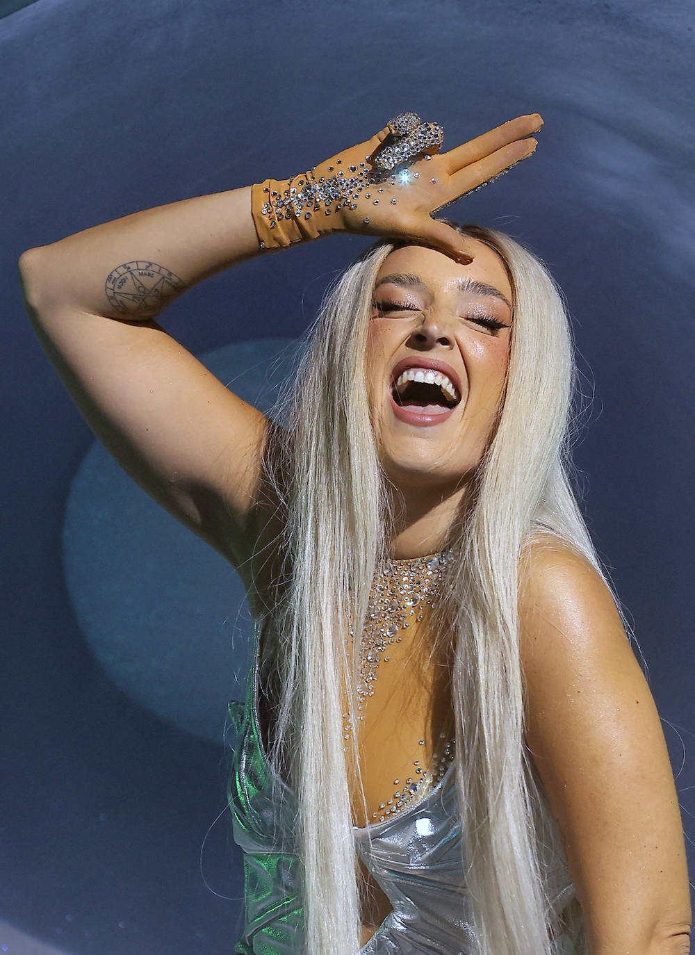 La artista Lola Índigo inaugura la Santalucía Universal Music Week en Sevilla