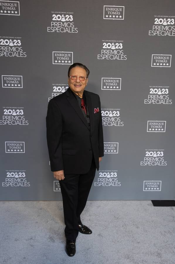 La alfombra roja de la gala a la Excelencia Musical de los Latin Grammy 