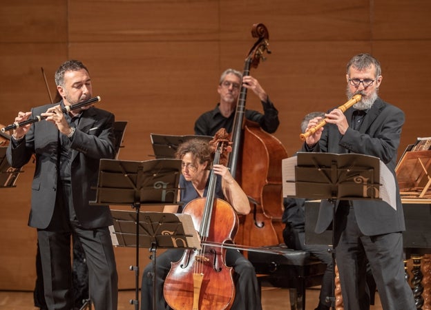 Rafael Ruibérriz (traverso) y Guillermo Peñalver (flauta de pico), otros dos solistas de la OBS