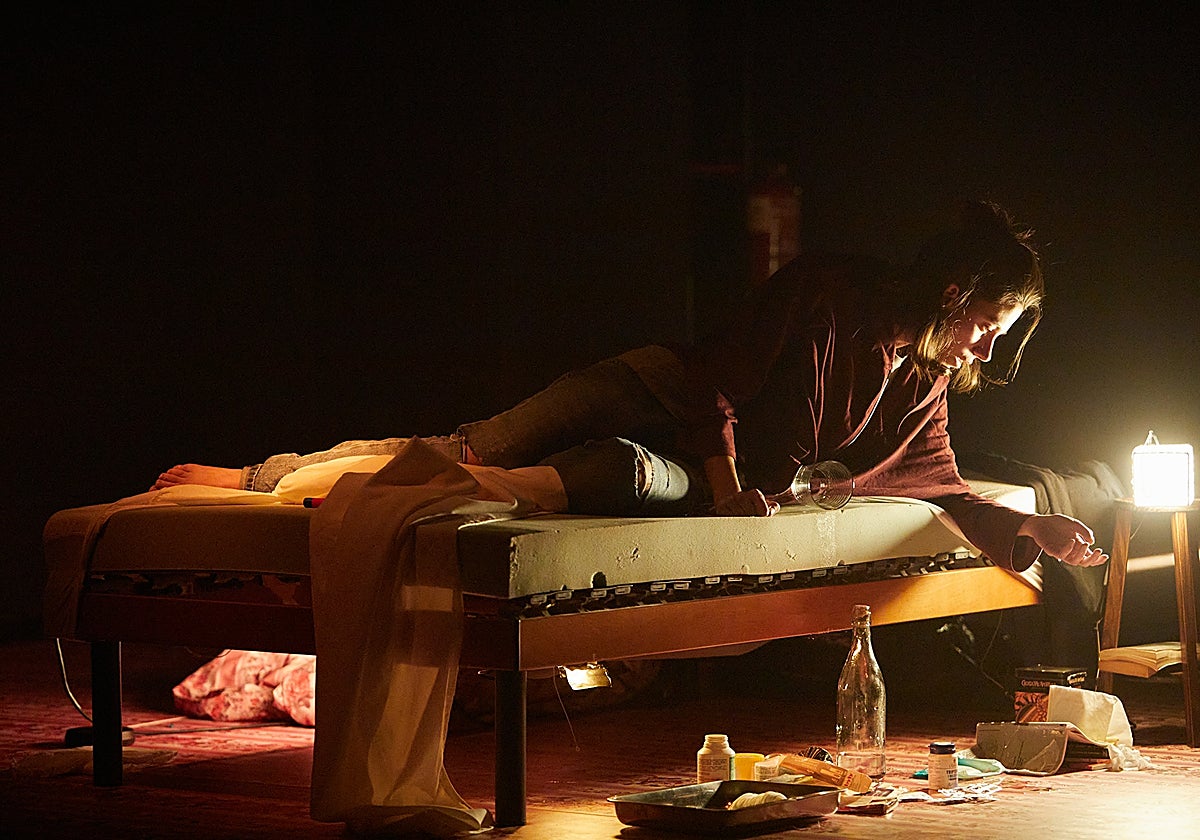 Un momento de 'Psicosis 4.48' en versión de Luz Arcas