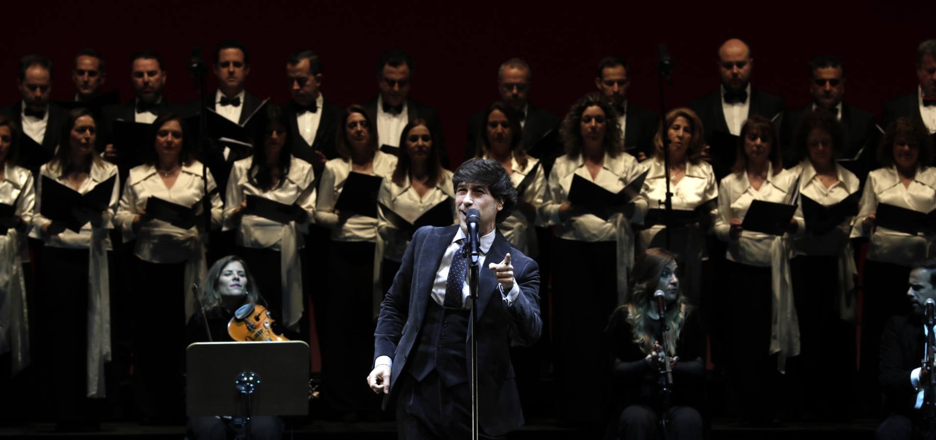 Imágenes del concierto de Manuel Lombo en el Maestranza de Sevilla