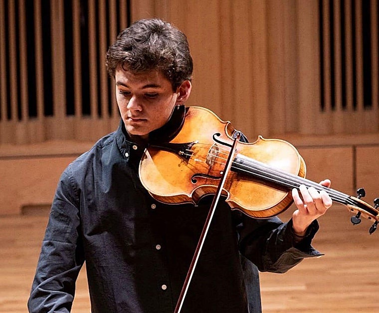 El violista sevillano Álvaro Castelló