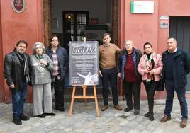 Manolo García, Antonio Canales, Esperanza Fernández, Manuela Carrasco y Riqueni, entre otros, en el homenaje a Manuel Molina en Sevilla