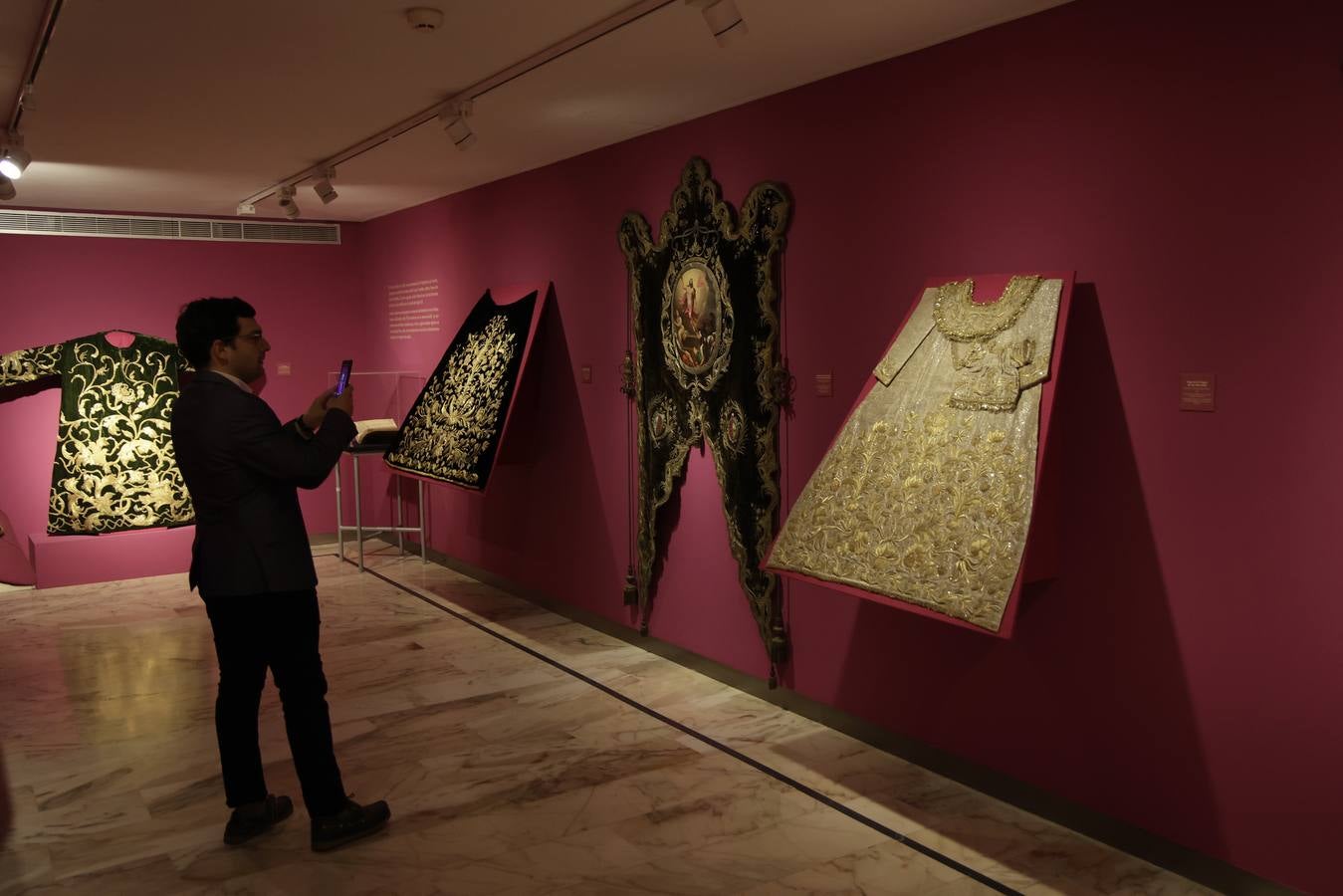 Pintura, orfebrería y bordados son los ejes de las exposiciones de esta institución para estas semanas cuaresmales