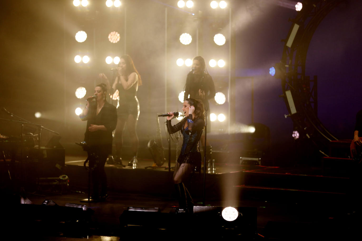 El concierto de Malú en el auditorio del Cartuja Center CITE de Sevilla