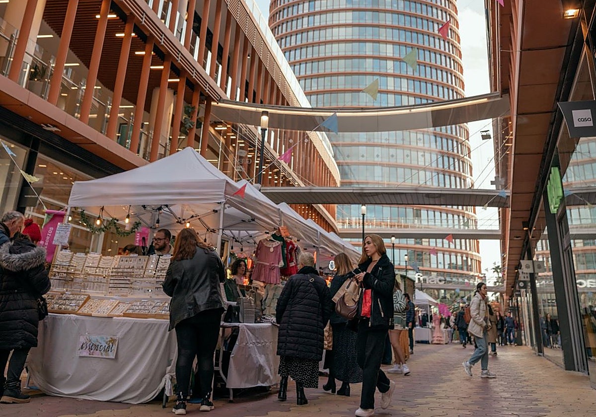 La última edición de Pop-Up Market en Torre Sevilla