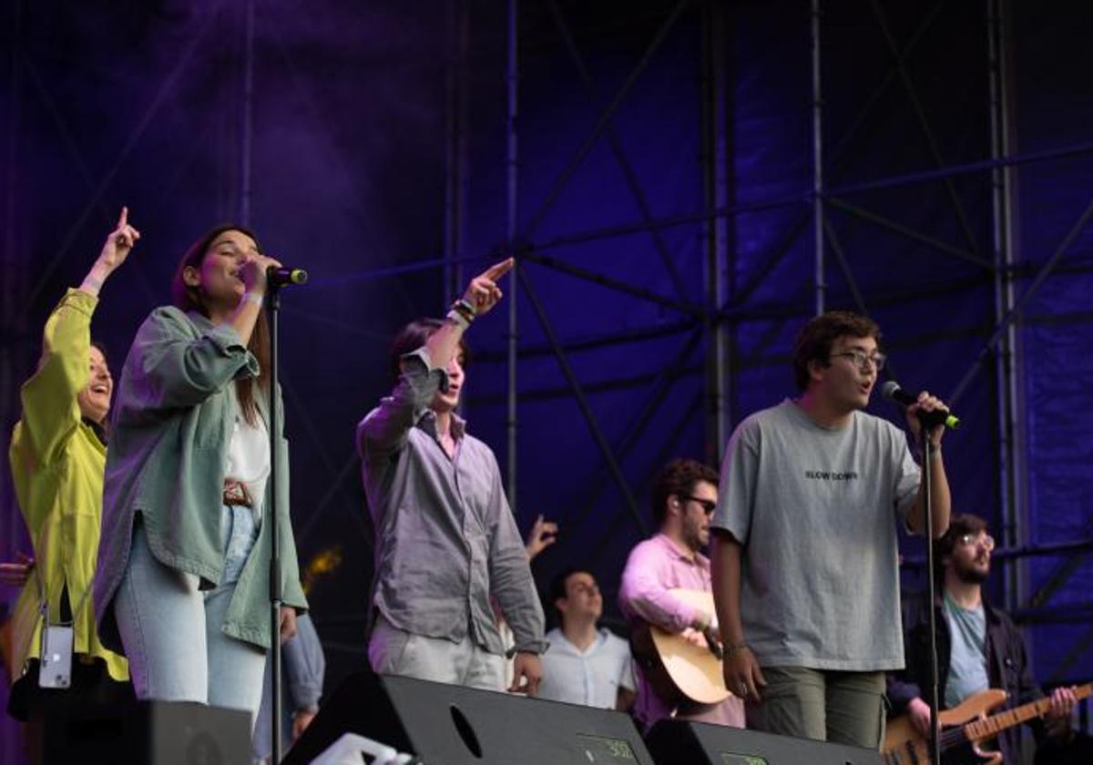Cantantes de Hakuna Group Music en Cibeles