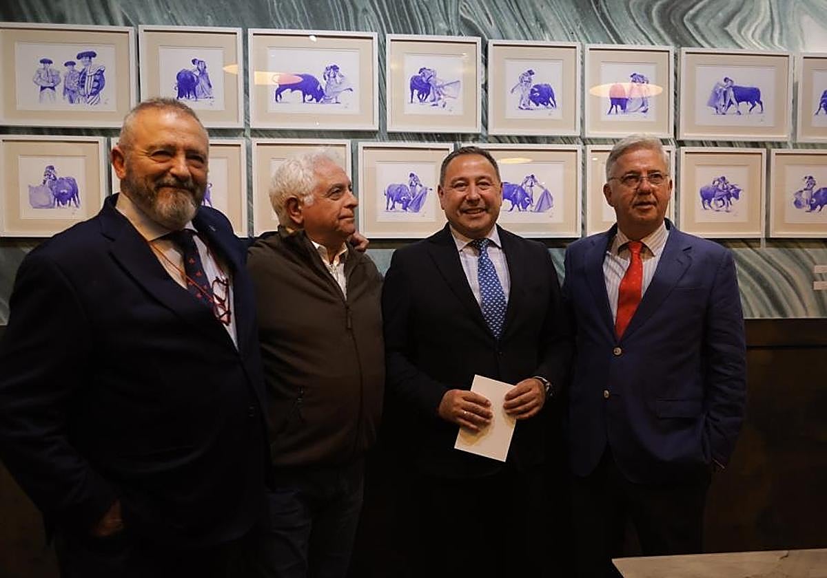 Luis Rizo, Miguel Caiceo, Ricardo Sánchez y Javier Jiménez Sánchez-Dalp, en la inauguración de la muestra 'Tauromaquias'