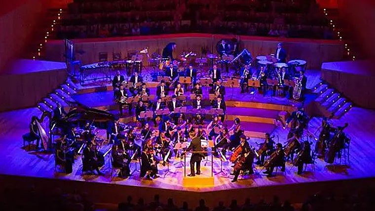 La Royal Film Concert Orchestra y DJ Symphonic en concierto