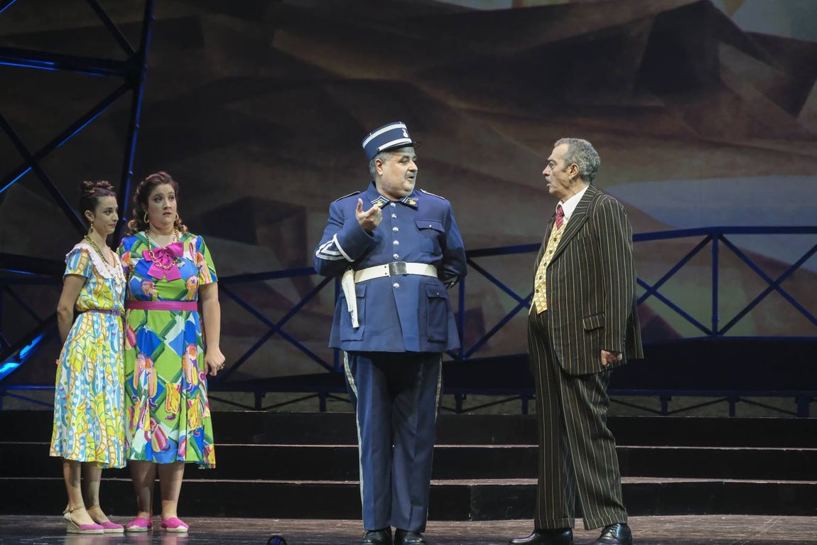 Momento del ensayo previo al estreno en el Maestranza de la zarzuela 'Los gavilanes'
