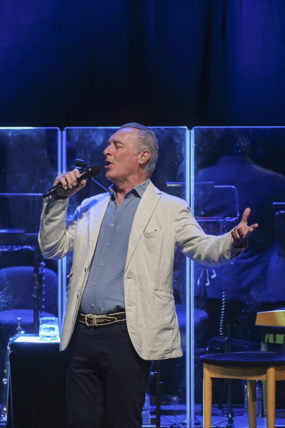 José Manuel Soto durante su concierto en el teatro de la Maestranza de Sevilla 
