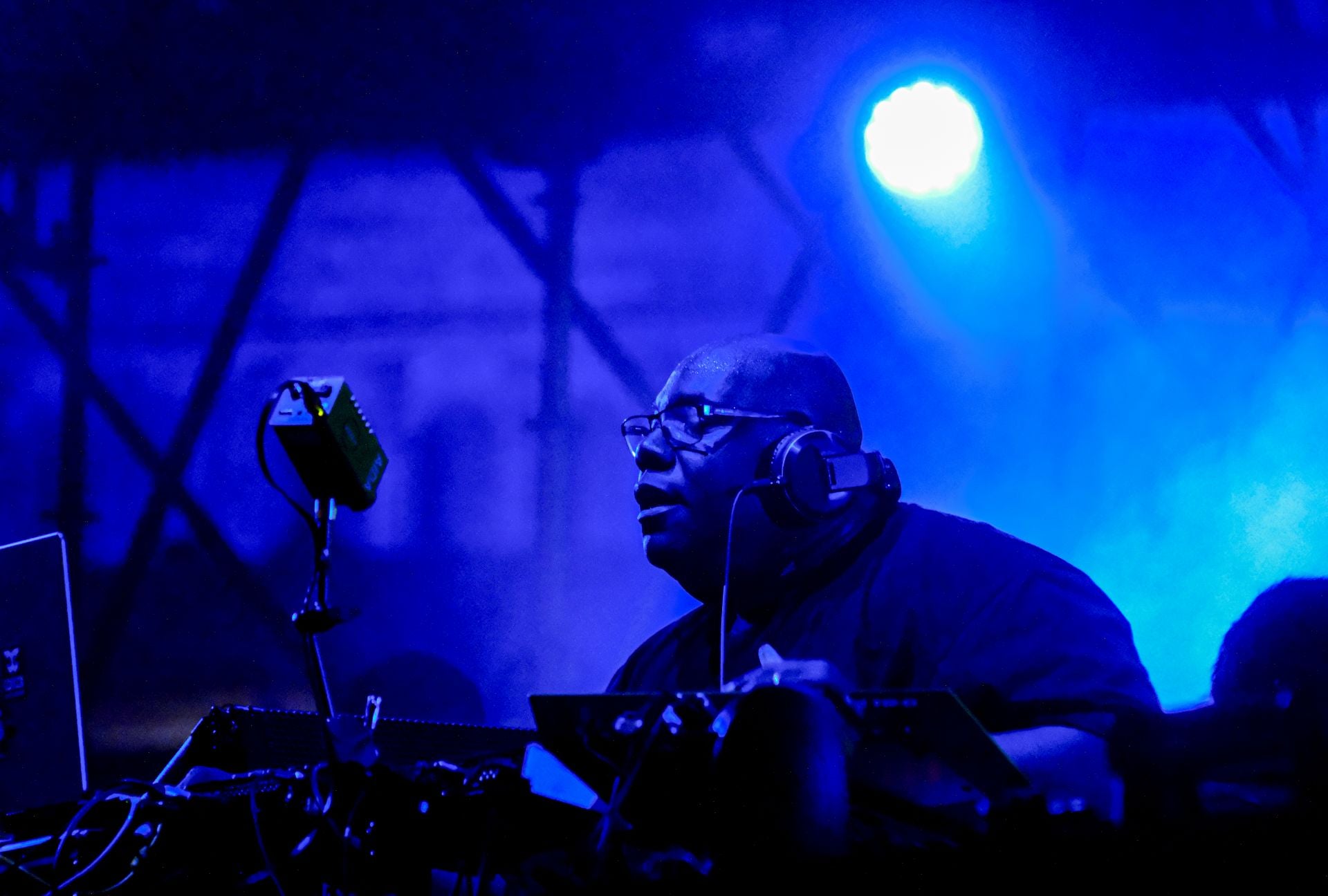 Icónico concierto de Carl Cox en la Plaza de España de Sevilla