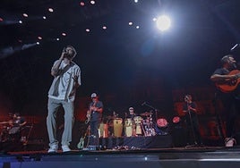 Los ritmos de Raule ponen en pie a Sevilla